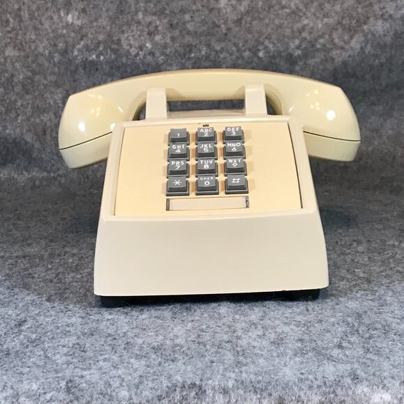 Retro Push Button Traditional Landline Desk Phone - Picture 3 of 8